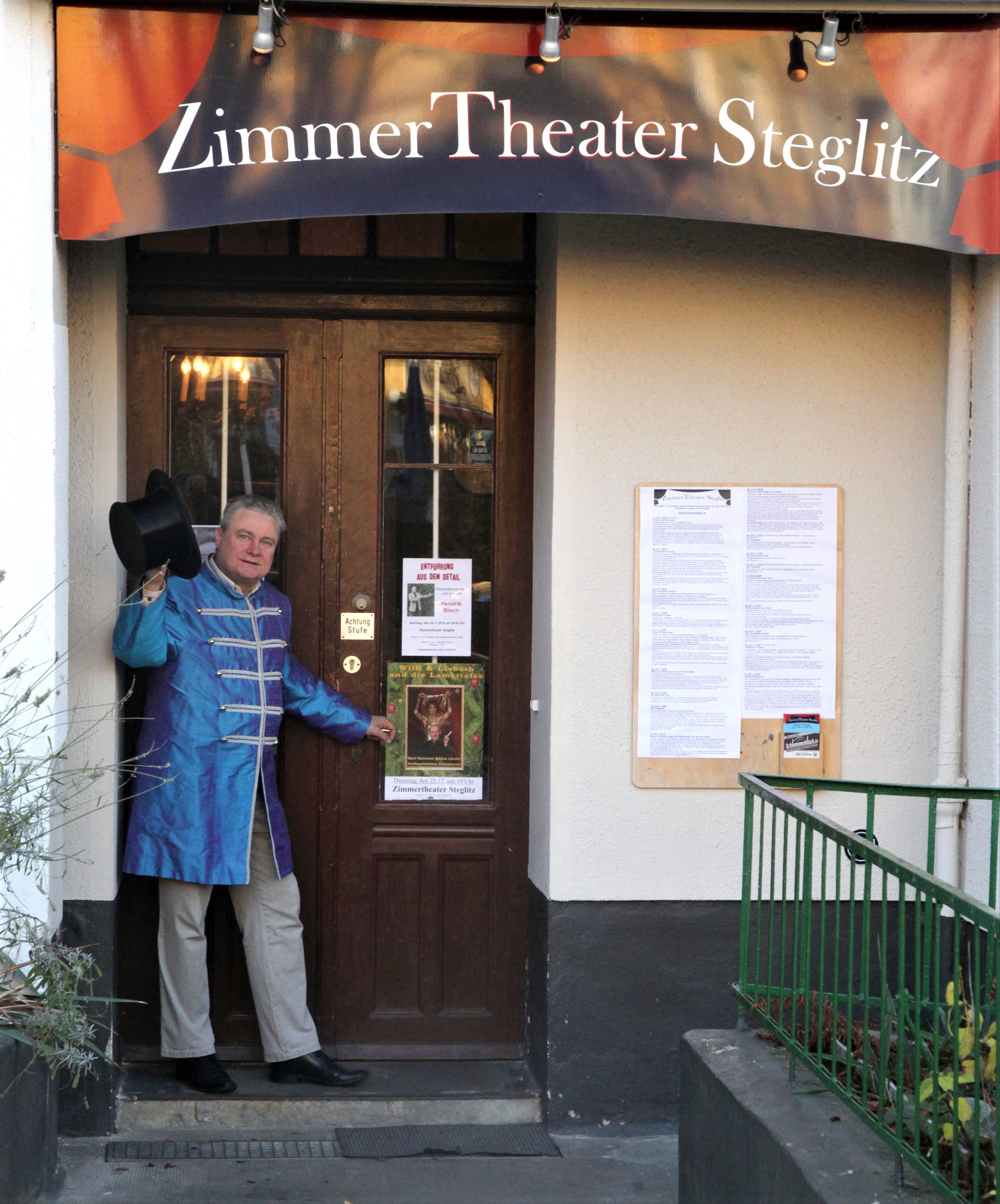 Andreas Klug Camcop Media AKL theater 08 2